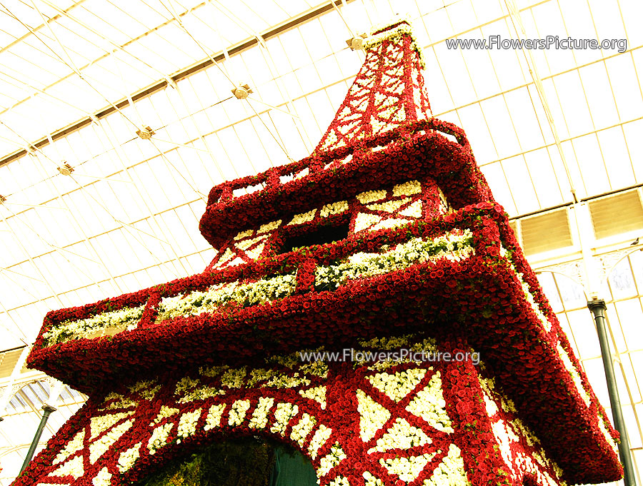 Tower With Red White Roses