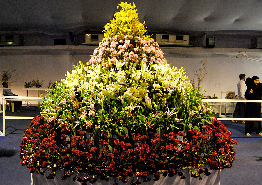 Flower pyramid