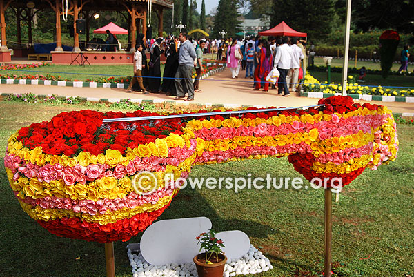 Veena replica using rose flowers