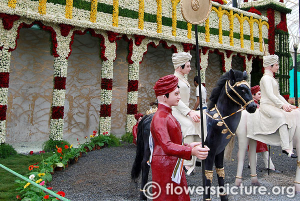 Mysore palace decorated for independence day